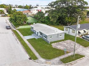968 W 9th St, Riviera Beach FL 33404