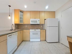 11066 Long Boat Dr, Cooper City FL 33026