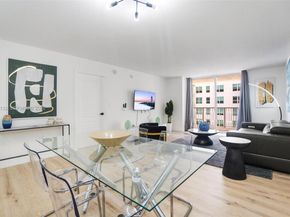 1200 Brickell Bay Dr 1907, Miami FL 33131