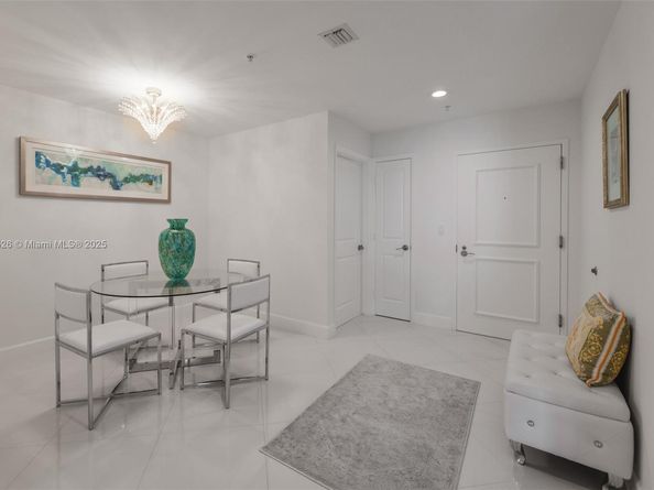 1945 S Ocean Dr 1909, Hallandale Beach FL 33009
