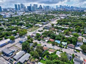 231 NW 44th St, Miami FL 33127