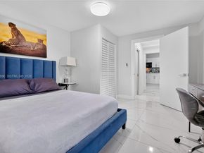 231 NW 44th St, Miami FL 33127