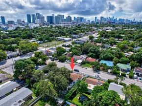 231 NW 44th St, Miami FL 33127