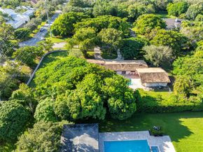 6201 SW 114th St, Pinecrest FL 33156