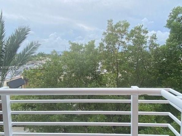 2775 NE 187th St 407, Aventura FL 33180