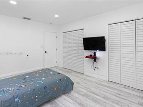 1611 Madison St, Hollywood FL 33020