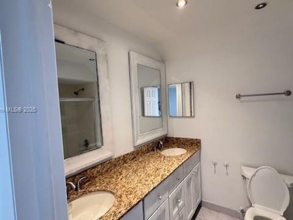 Undisclosed Address #A11838657, Davie FL 33324