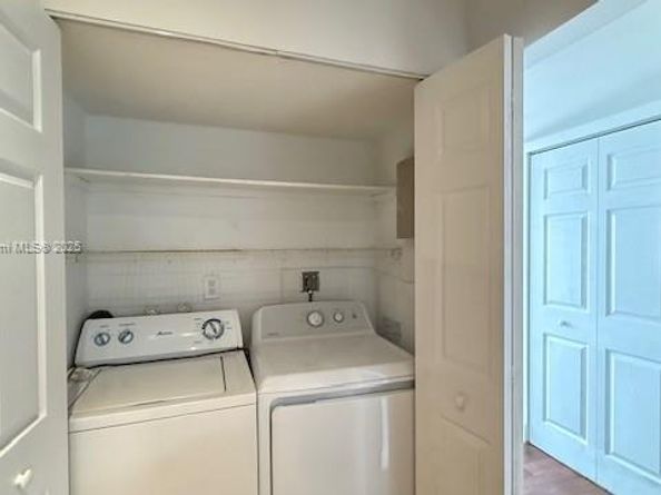 Undisclosed Address #A11838657, Davie FL 33324