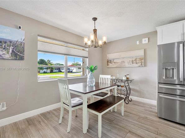 8831 NW 11th St, Pembroke Pines FL 33024