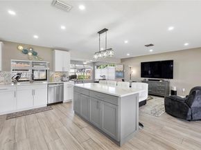 8831 NW 11th St, Pembroke Pines FL 33024