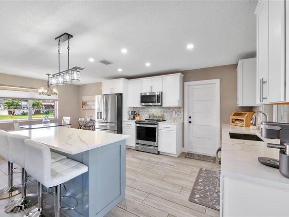 8831 NW 11th St, Pembroke Pines FL 33024