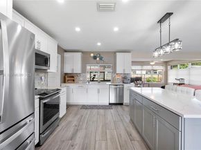 8831 NW 11th St, Pembroke Pines FL 33024