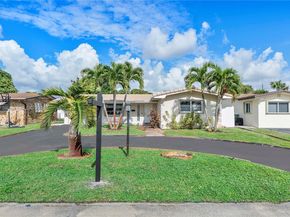 8831 NW 11th St, Pembroke Pines FL 33024