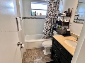 1300 Lincoln Rd D304, Miami Beach FL 33139