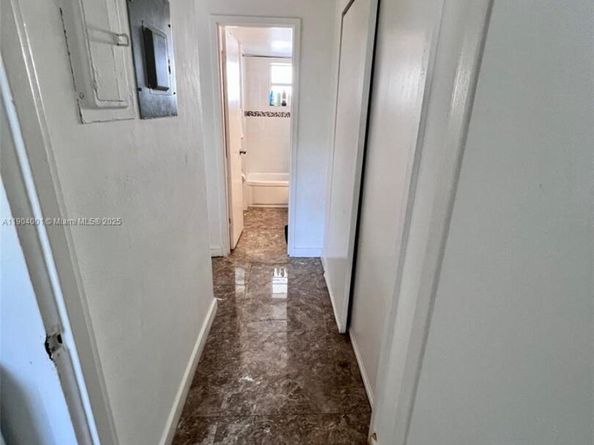 1300 Lincoln Rd D304, Miami Beach FL 33139