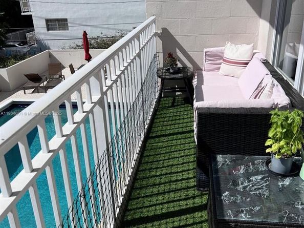 1300 Lincoln Rd D304, Miami Beach FL 33139