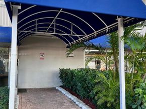 1300 Lincoln Rd D304, Miami Beach FL 33139