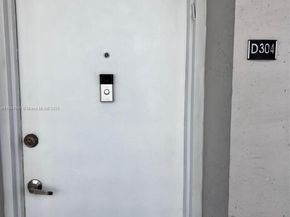 1300 Lincoln Rd D304, Miami Beach FL 33139