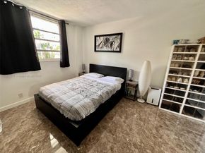 1300 Lincoln Rd D304, Miami Beach FL 33139