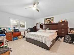 16898 Crestview Ln, Weston FL 33326