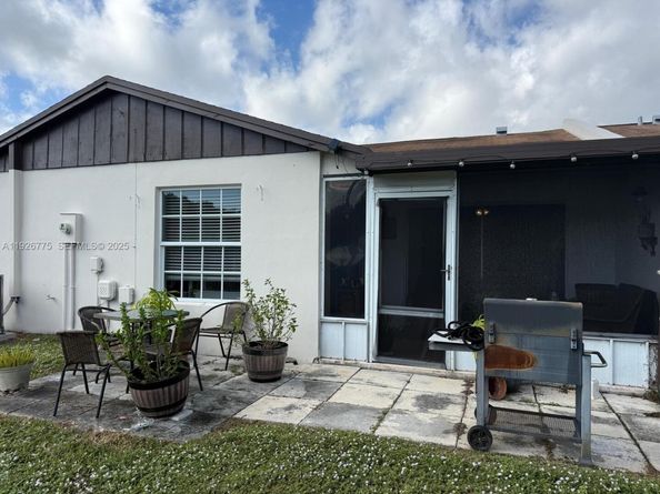 15708 Bottlebrush Cir, Delray Beach FL 33484