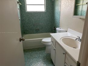 9802 N Military Trl, Palm Beach Gardens FL 33410