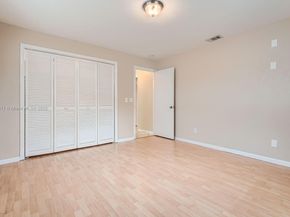 9802 N Military Trl, Palm Beach Gardens FL 33410