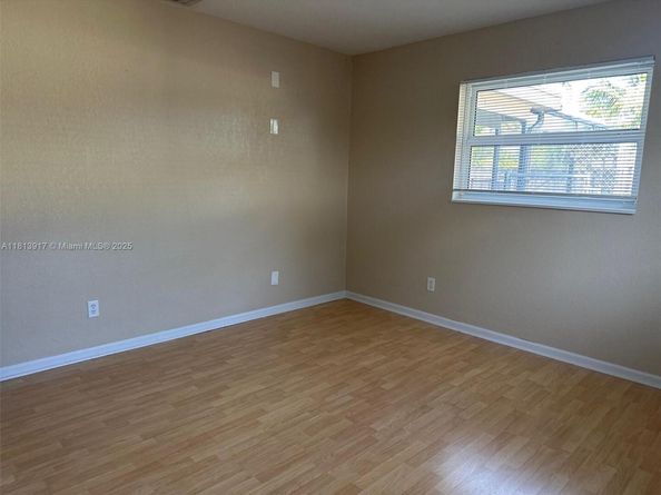 9802 N Military Trl, Palm Beach Gardens FL 33410