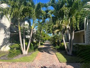 721 SE 1st Way B18, Deerfield Beach FL 33441