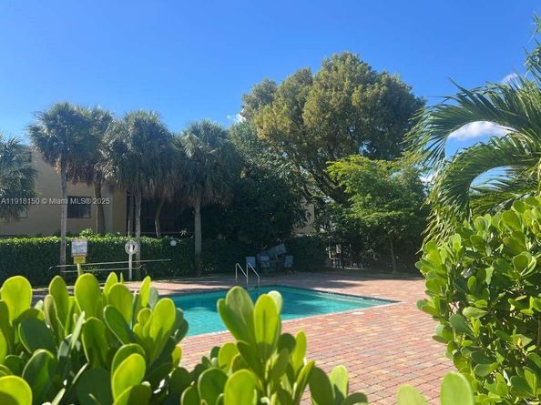 721 SE 1st Way B18, Deerfield Beach FL 33441