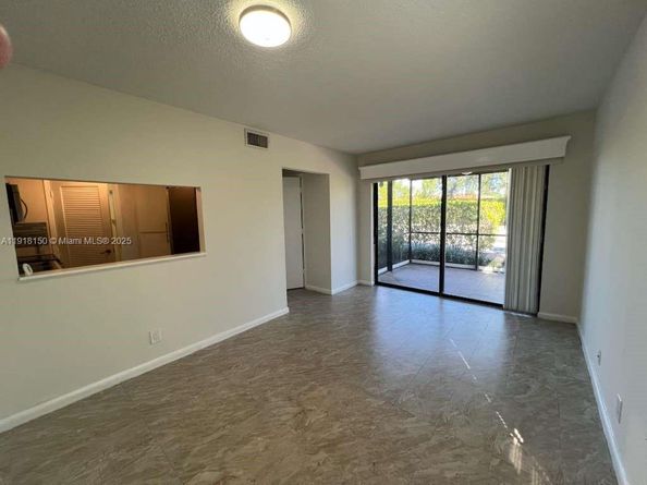 721 SE 1st Way B18, Deerfield Beach FL 33441