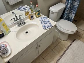 6911 SW 147 Av 1G, Miami FL 33193