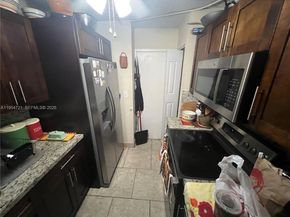 6911 SW 147 Av 1G, Miami FL 33193