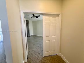 2644 Miller Ct, Weston FL 33332