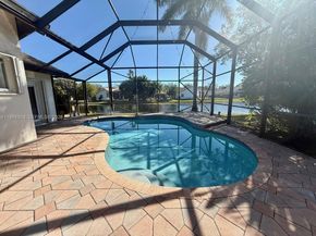 2644 Miller Ct, Weston FL 33332