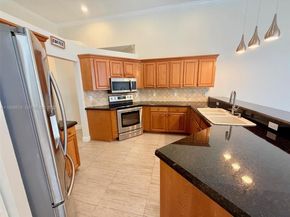 2644 Miller Ct, Weston FL 33332