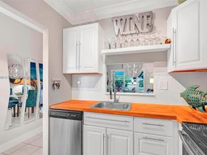 3530 NW 52nd Ave 509, Lauderdale Lakes FL 33319