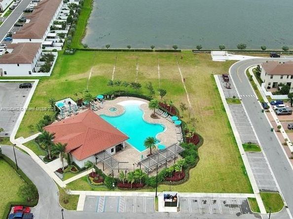 3419 W 109th Pl, Hialeah FL 33018