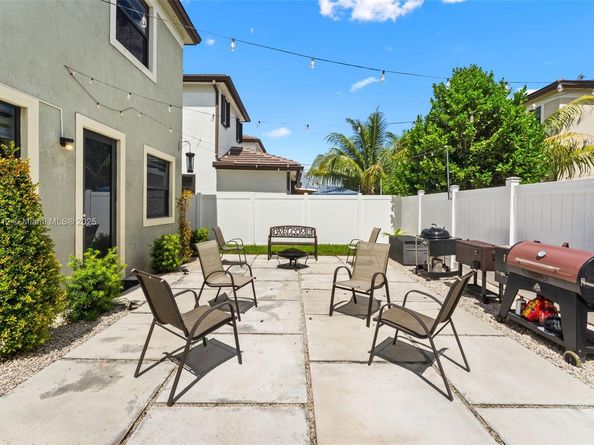 3419 W 109th Pl, Hialeah FL 33018