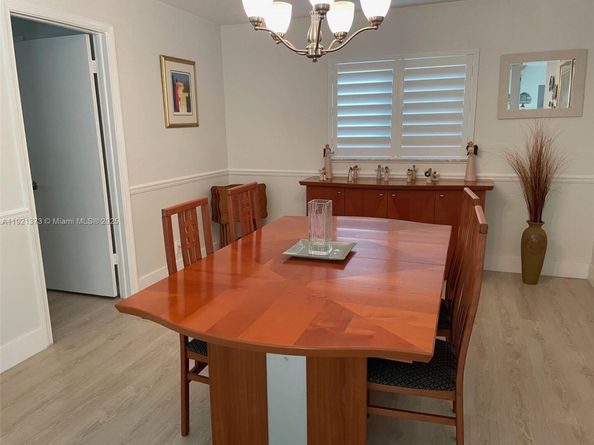 1721 NW 86th Ave, Plantation FL 33322