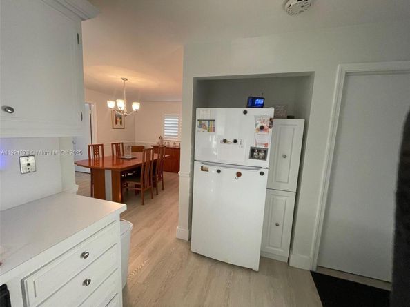 1721 NW 86th Ave, Plantation FL 33322