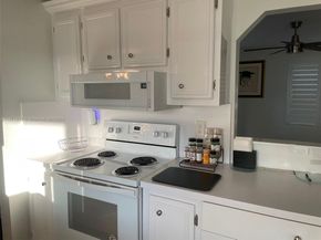 1721 NW 86th Ave, Plantation FL 33322