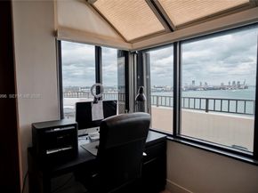 520 Brickell Key Dr A1904, Miami FL 33131