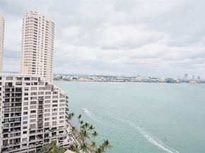 520 Brickell Key Dr A1904, Miami FL 33131