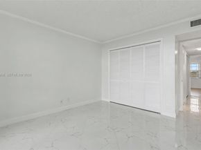 3970 Oaks Clubhouse Dr 407, Pompano Beach FL 33069
