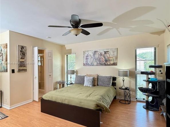 9703 N New River Canal Rd 102, Plantation FL 33324