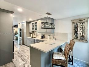 9703 N New River Canal Rd 102, Plantation FL 33324