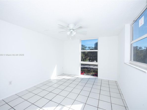16950 W Dixie Hwy B320, North Miami Beach FL 33160