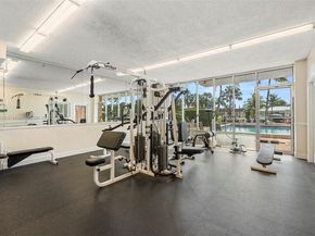 2350 NE 135th St 812, North Miami FL 33181