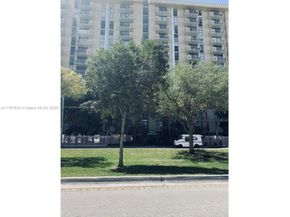 2350 NE 135th St 812, North Miami FL 33181